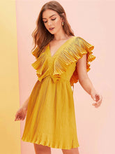 Solid Color V-neck Backless Pleated Casual Dress